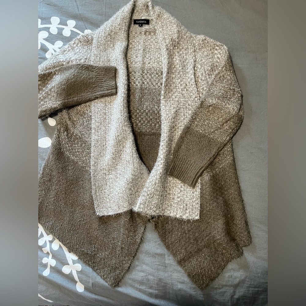 Vandals Women's Cardigan in Brown and Gray size M